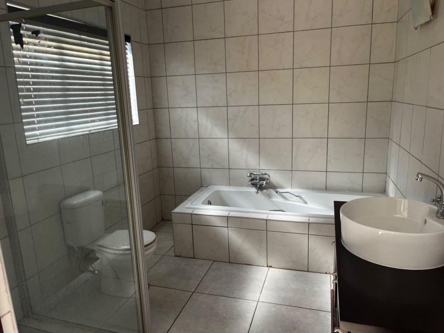 3 Bedroom Property for Sale in Wilkoppies North West